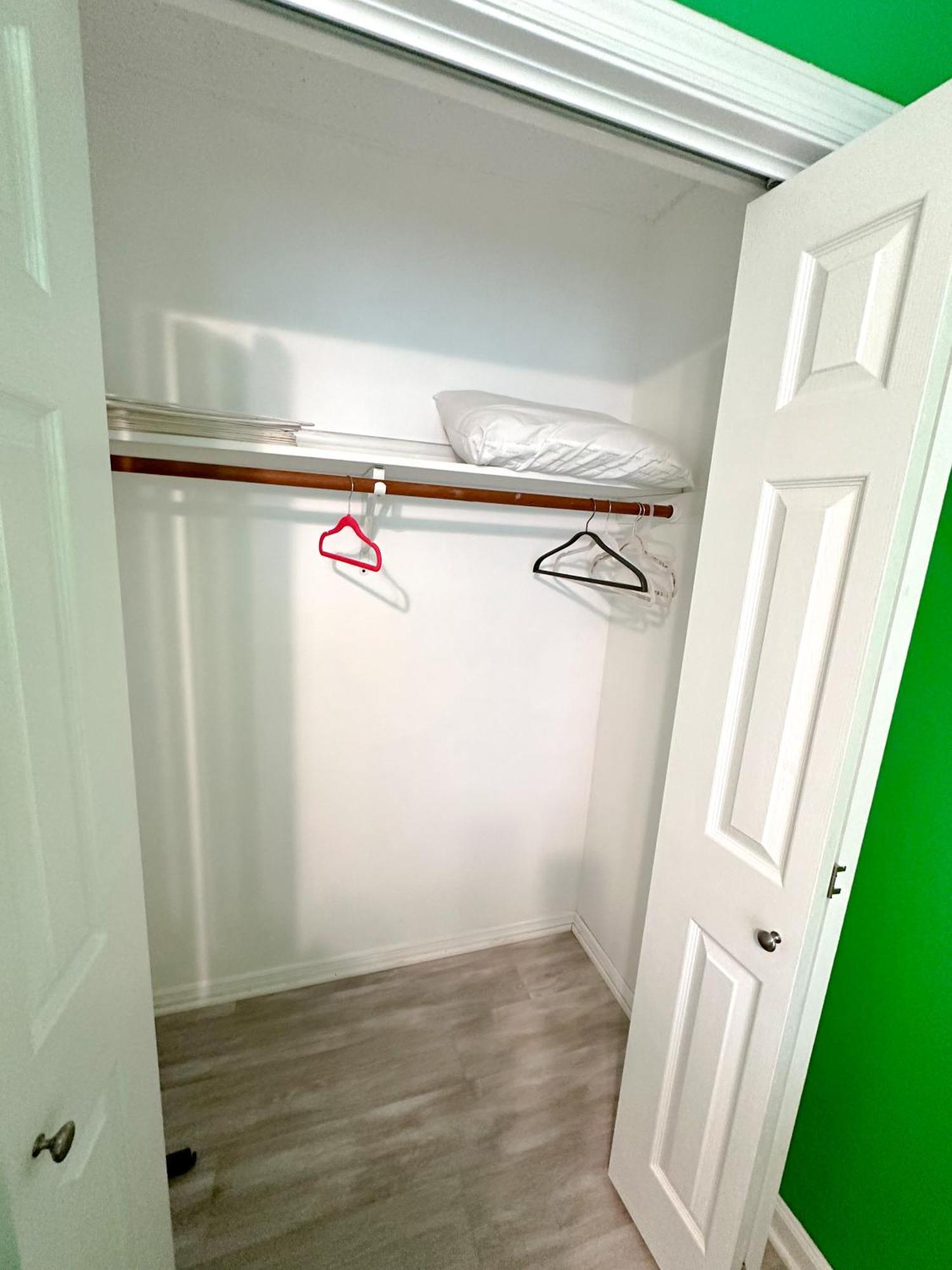Modern Beachside Bliss: 2 Bed/2 Bath Haven Appartement Rehoboth Beach